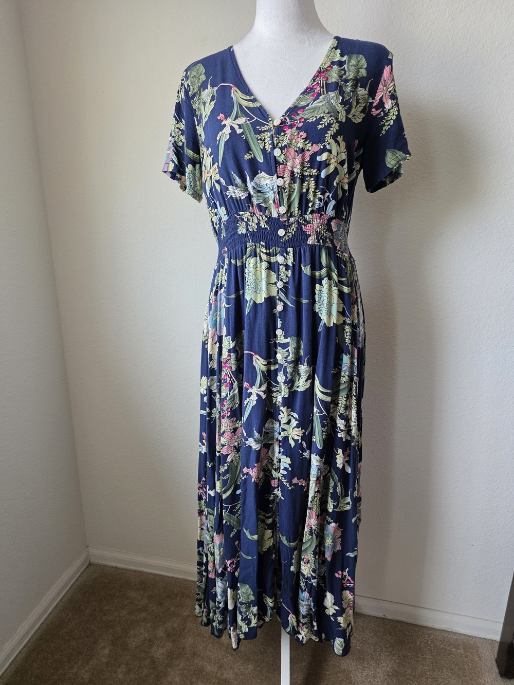 Navy Floral V-Neck Maxi Dress Short Sleeve Rayon Size Medium